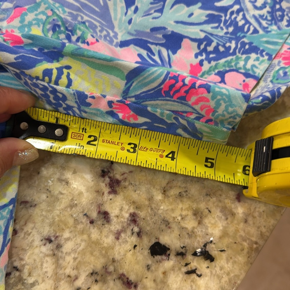 Lilly Pulitzer 5” Callahan shorts - Picture 9 of 10